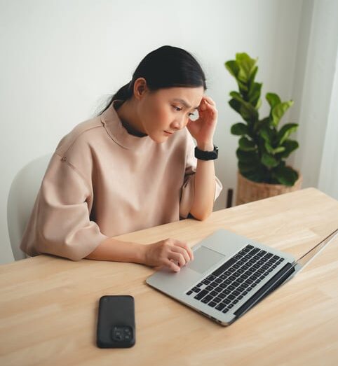 association mentoring program participant annoyed by scheduling issue